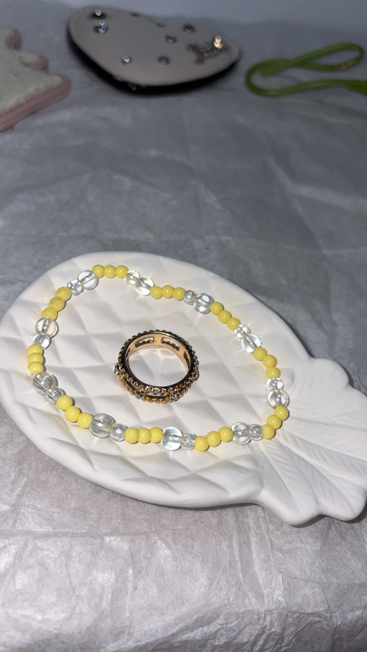 Sun rays bracelet