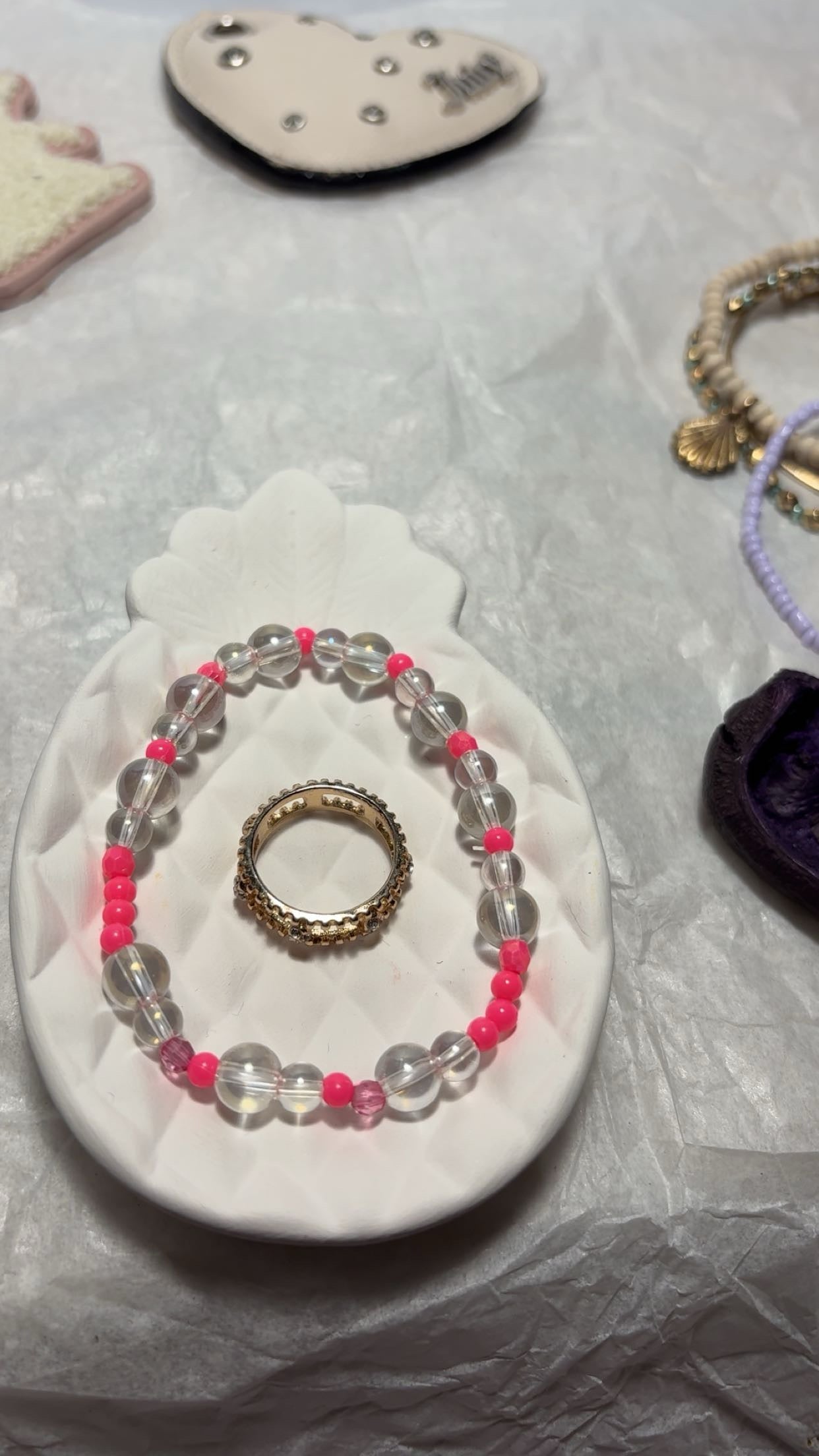 Bubble gum bracelet